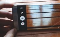 6 usos curiosos que puedes darle a la cámara y al flash de tu smartphone