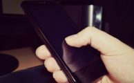 ¿Qué tipos de pantalla hay en los móviles? ¿Qué las diferencia?