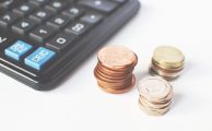 monedas y calculadora
