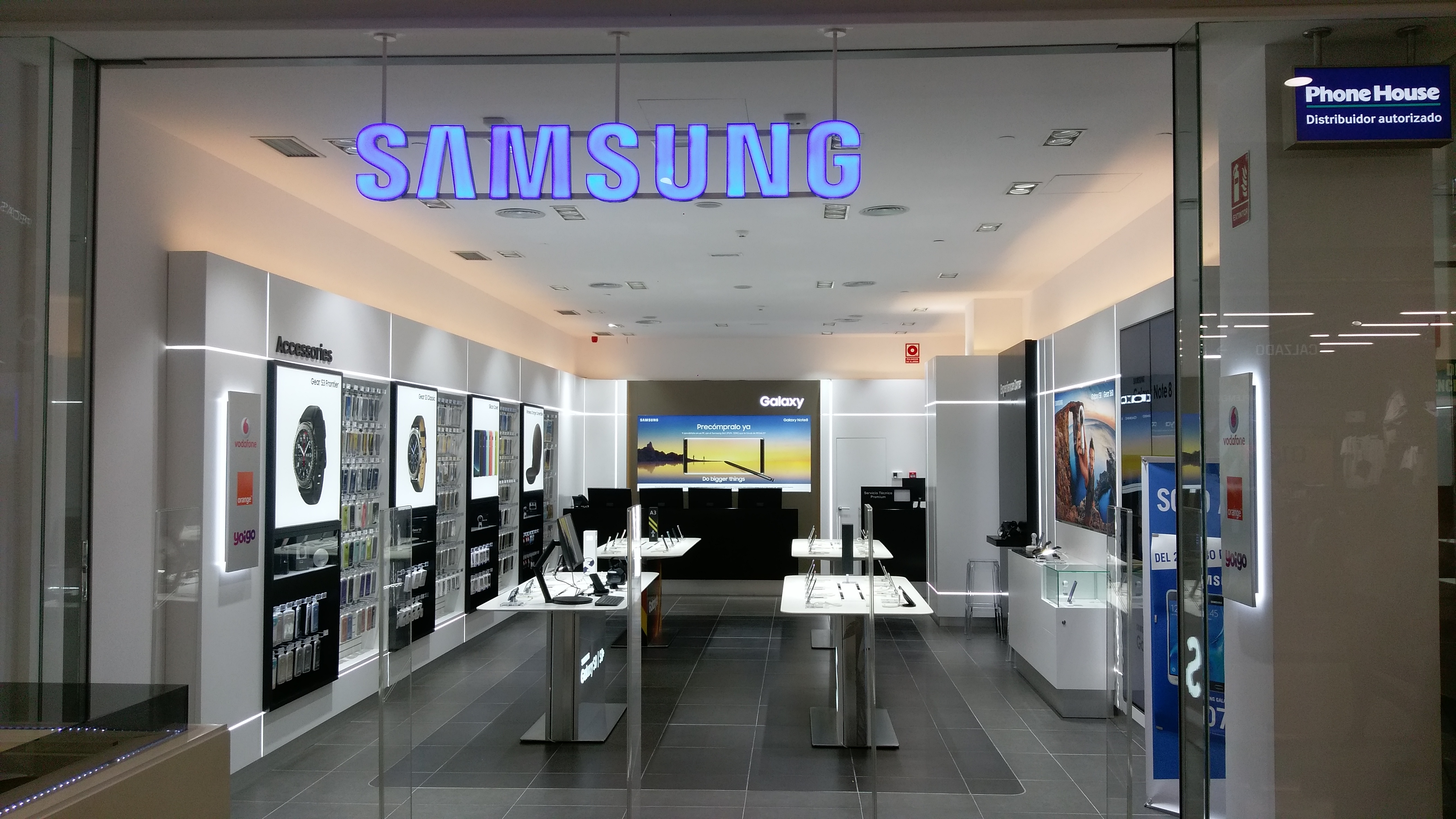 Tienda Samsung Experience by Phone House en Tenerife