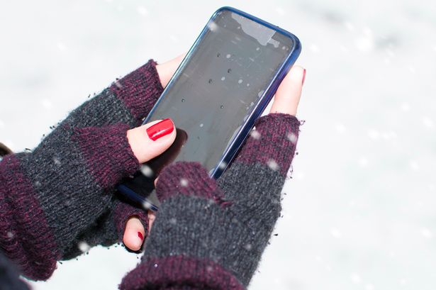 Puedes usar tu móvil con guantes? Te explicamos cómo hacerlo Blog Oficial de Phone House