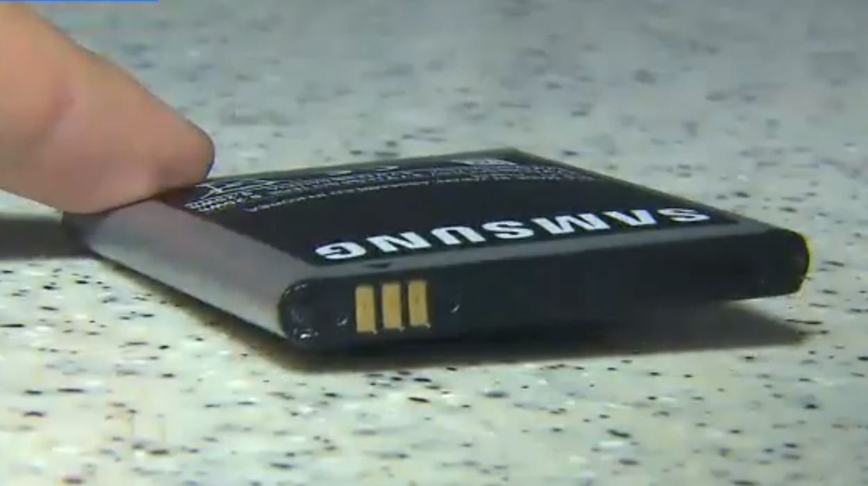 Samsung Swelled Battery