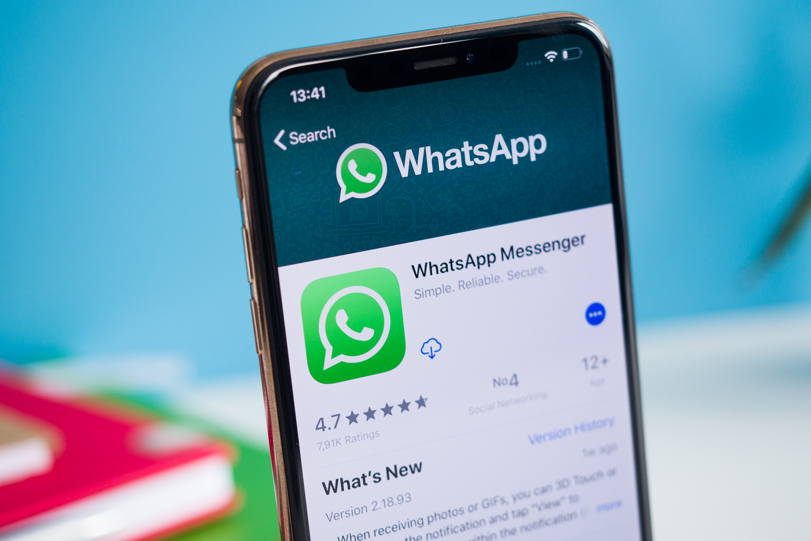 WhatsApp 2.2325.3 download the last version for ios