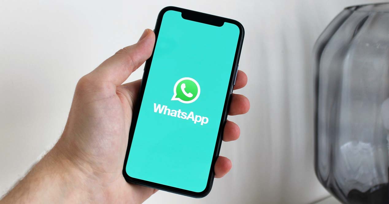 Smartphone con Whatsapp