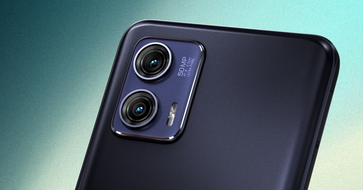 Motorola ha presentado nuevos smartphones de gama media. Repasamos todo sobre los nuevos Motorola Moto G73 y G53